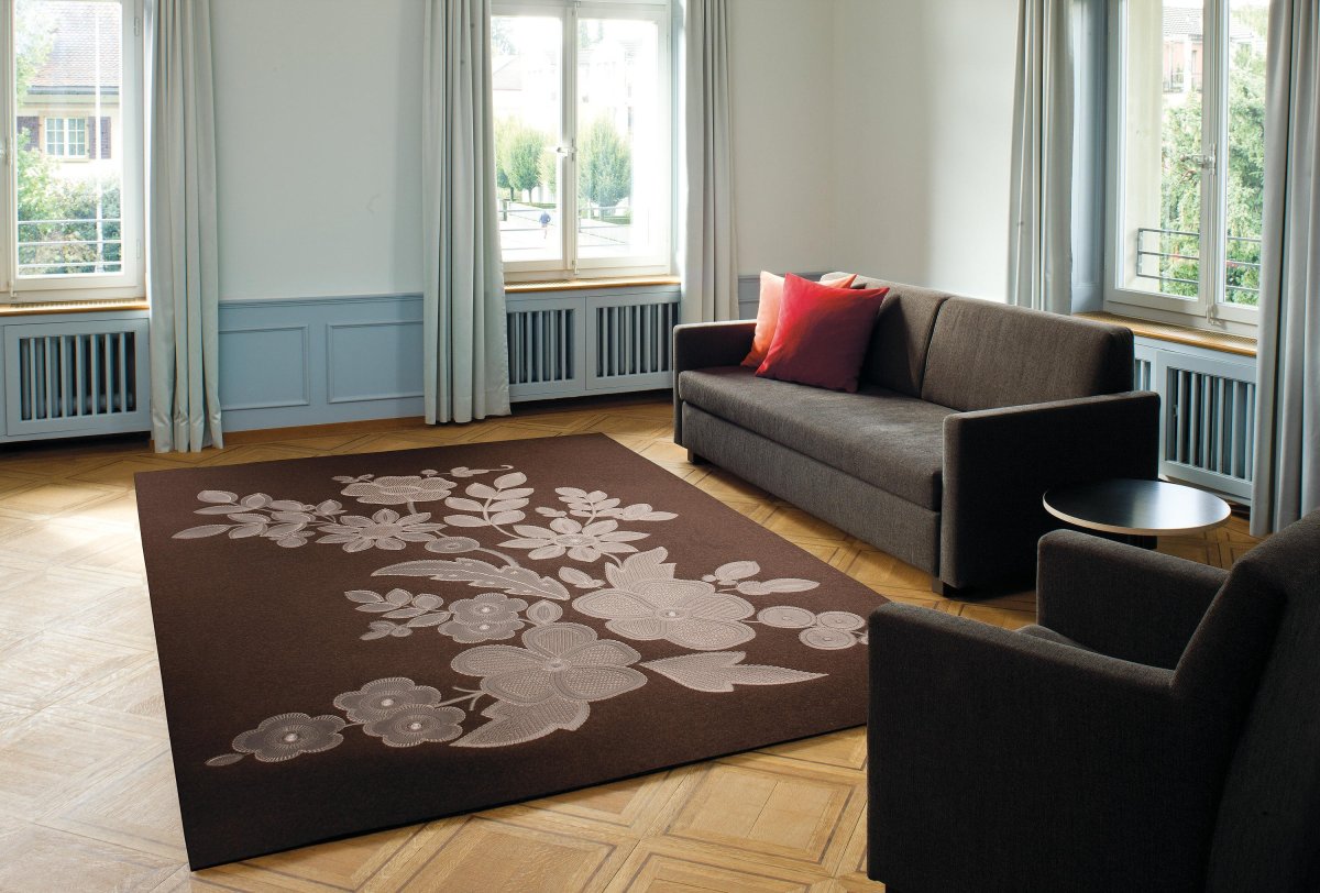 Ковер серый