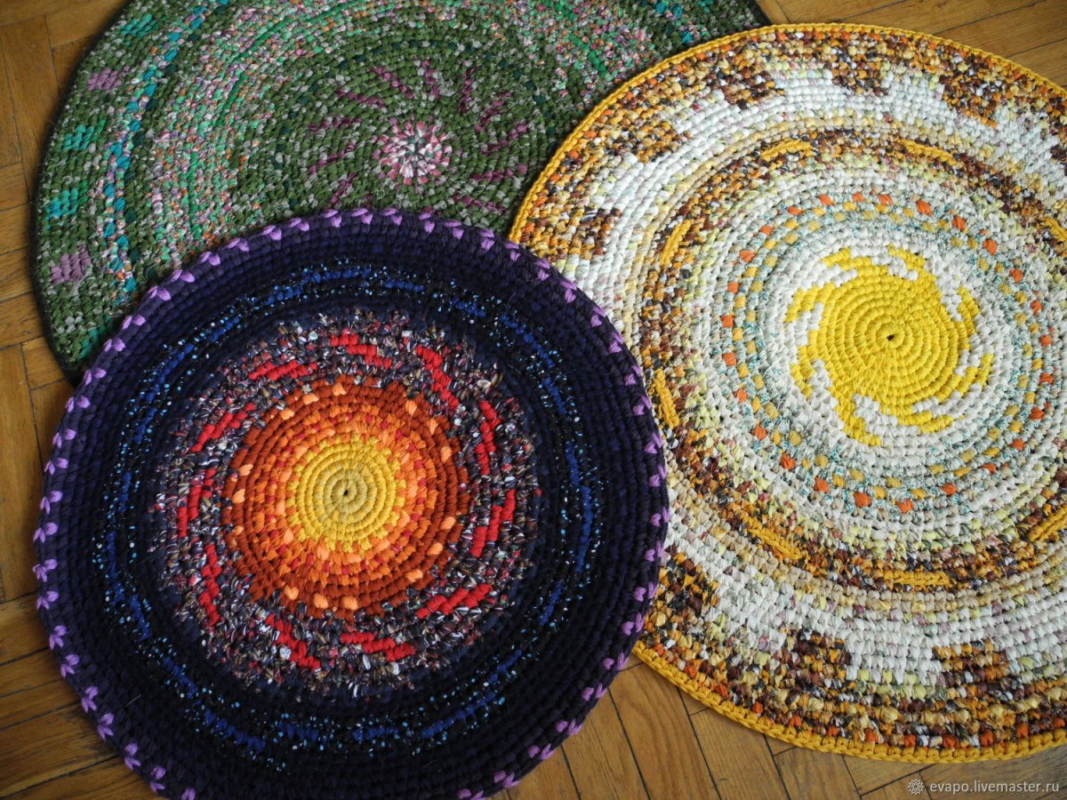 Круглый коврик