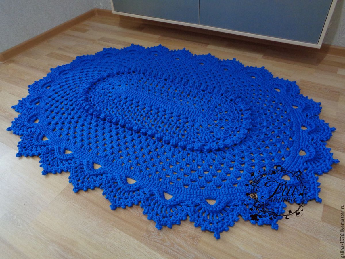 Вязаные коврики
