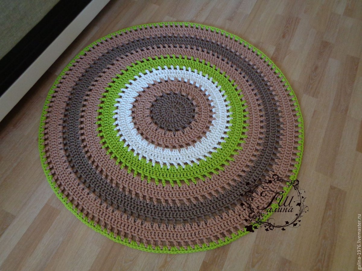 Вязаные коврики