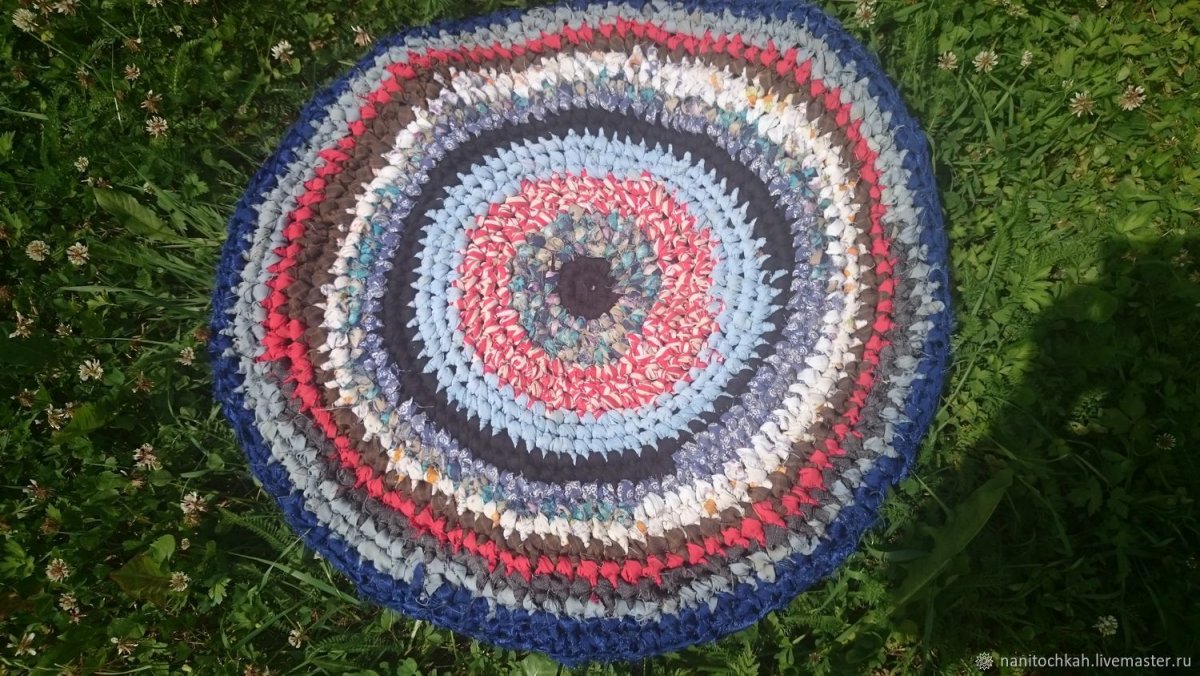 Деревенский круглый коврик