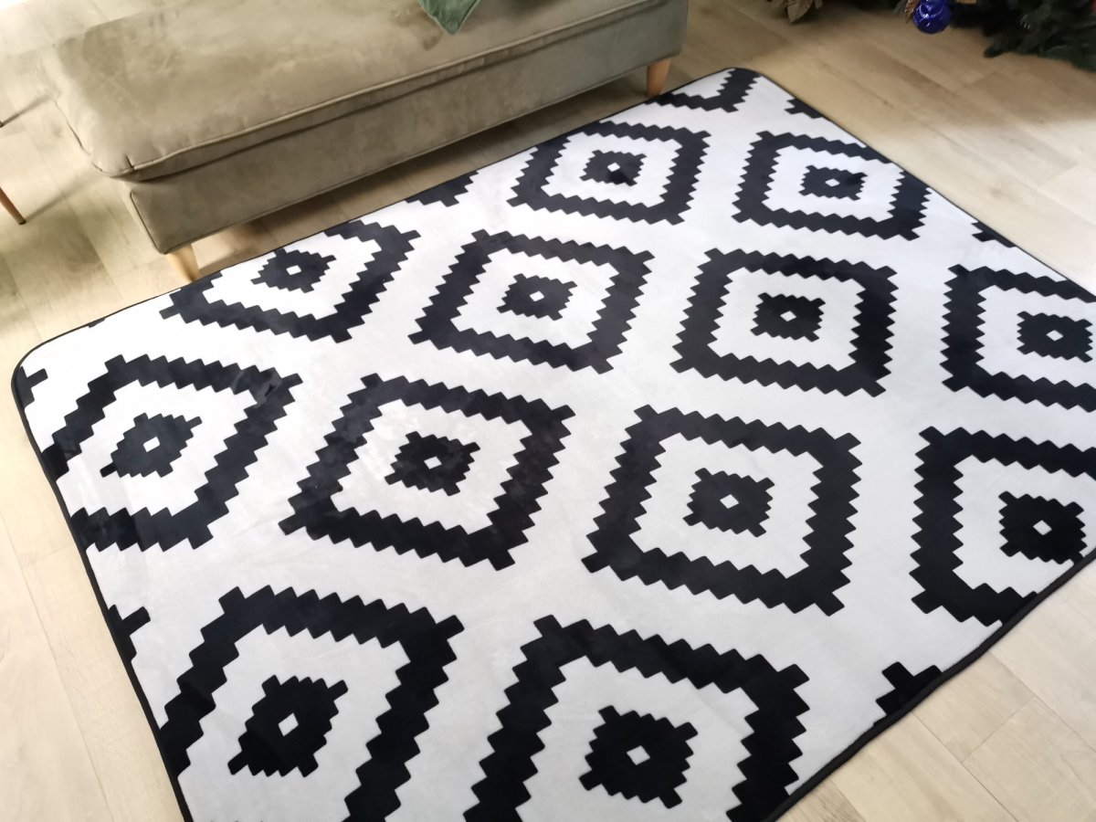 Коврик в ромб для дома