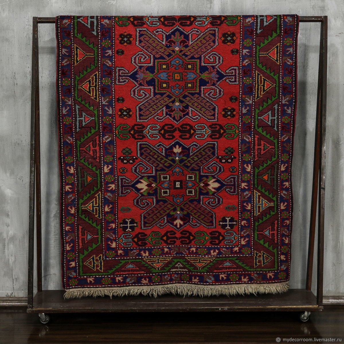 Винтажный ковер