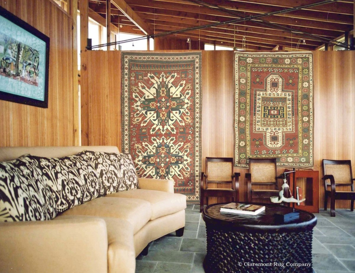 Ковер на стене в современном интерьере