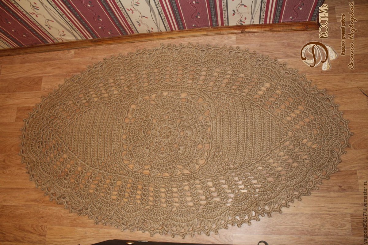 Коврик из джута