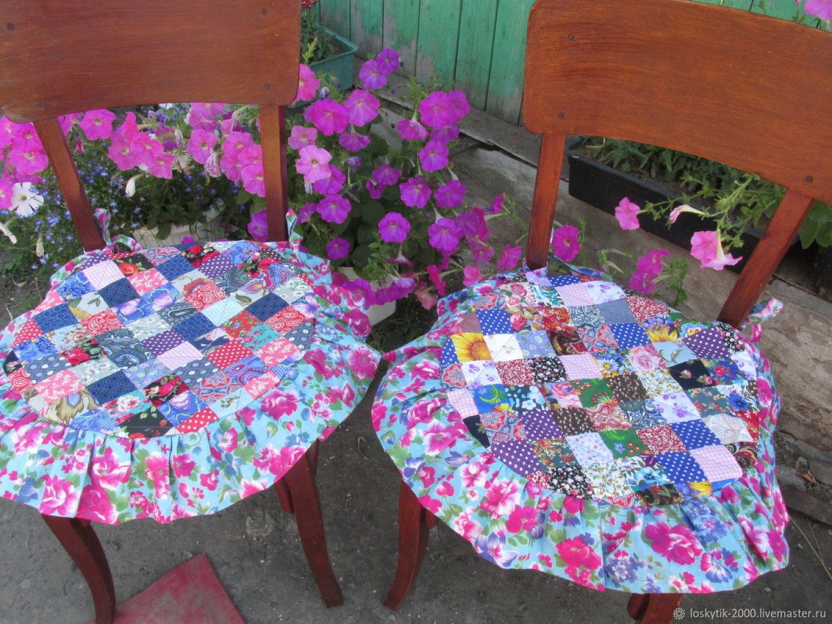 Подстилки на стулья