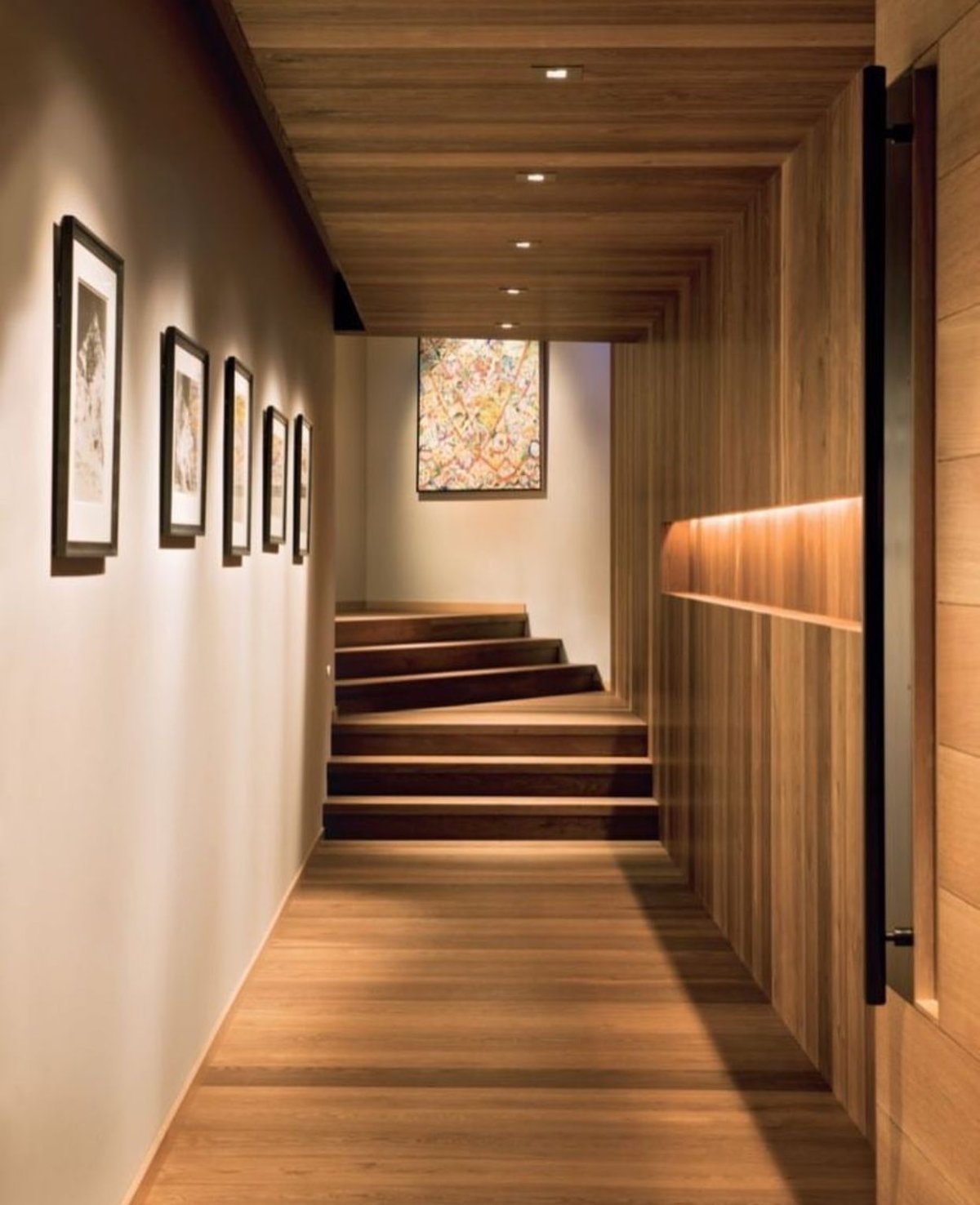 Холл коридор КРОСТ