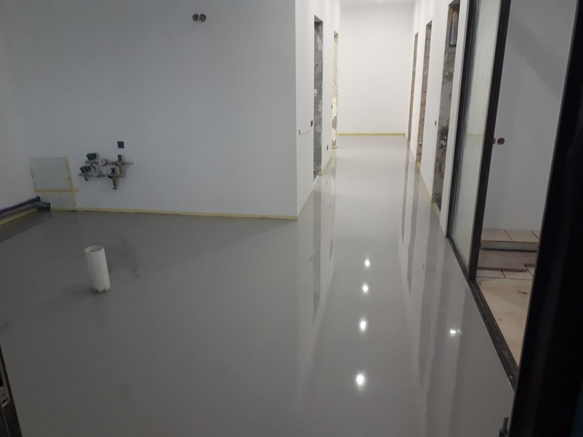 Прихожая в дворцовом стиле