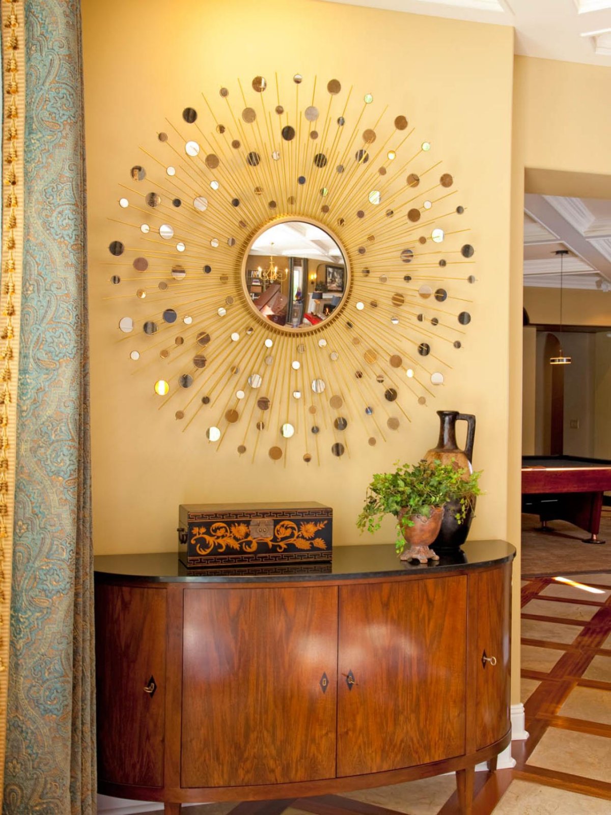 Освещение в прихожей