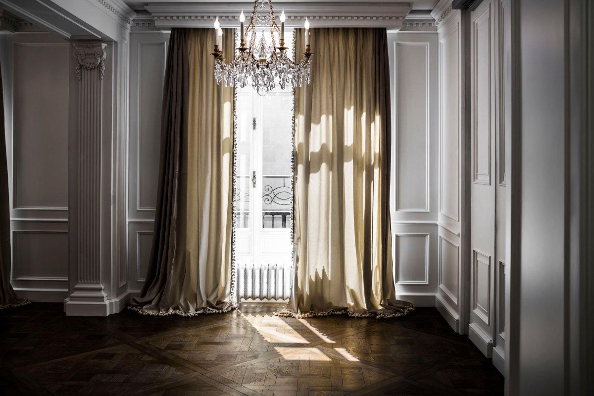 Шторы в парижских квартирах