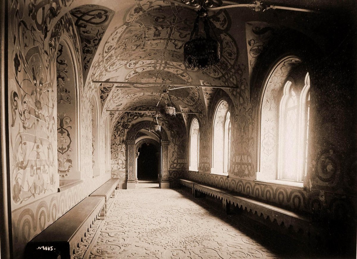 Теремной дворец коридор