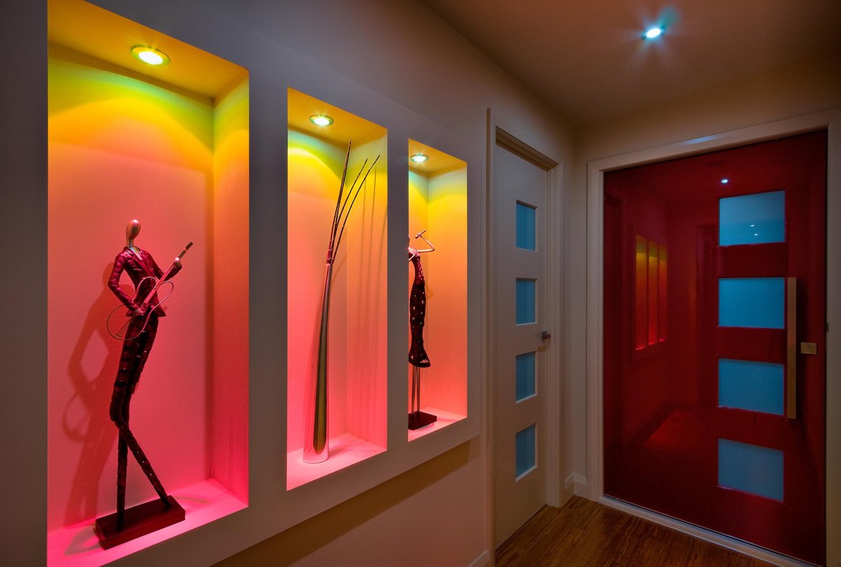 Ниша в стене с подсветкой