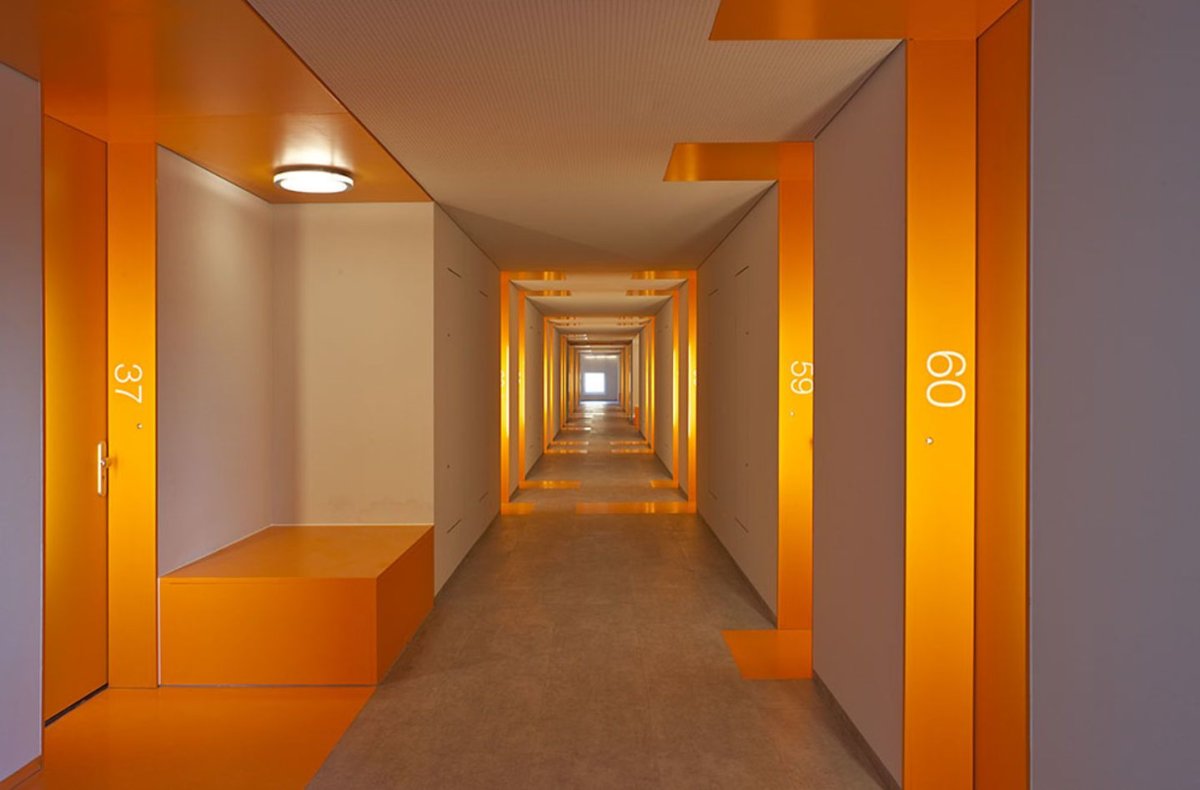 Холл общежития кампуса