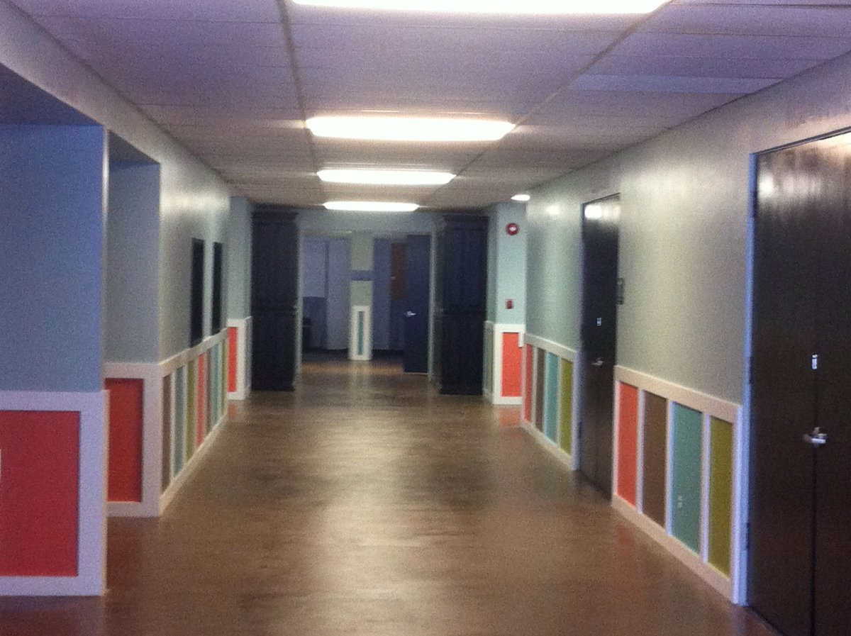 Коридор элитной школы