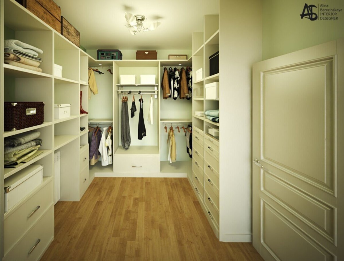 Узкая гардеробная