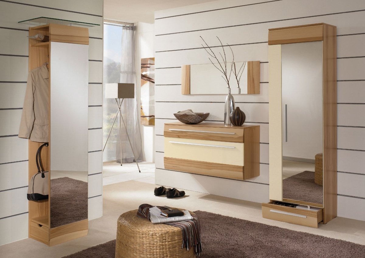 Стильная прихожая