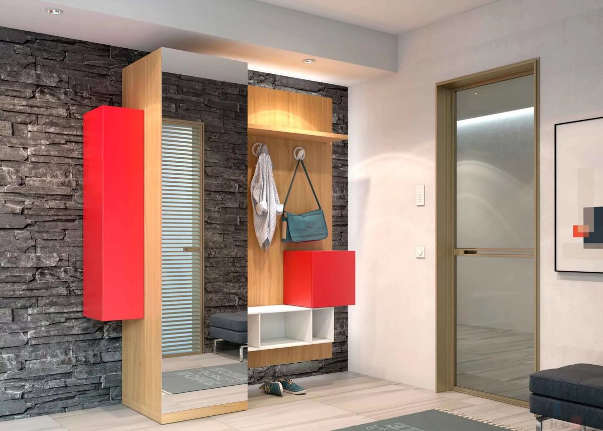 Прихожая с большим зеркалом