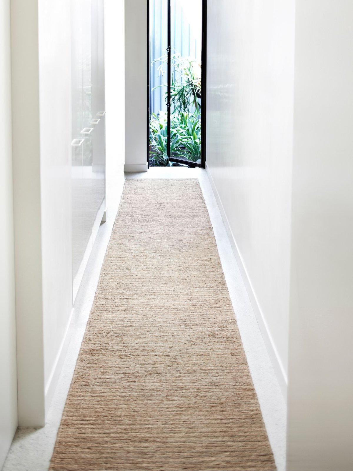 Ковер в прихожую