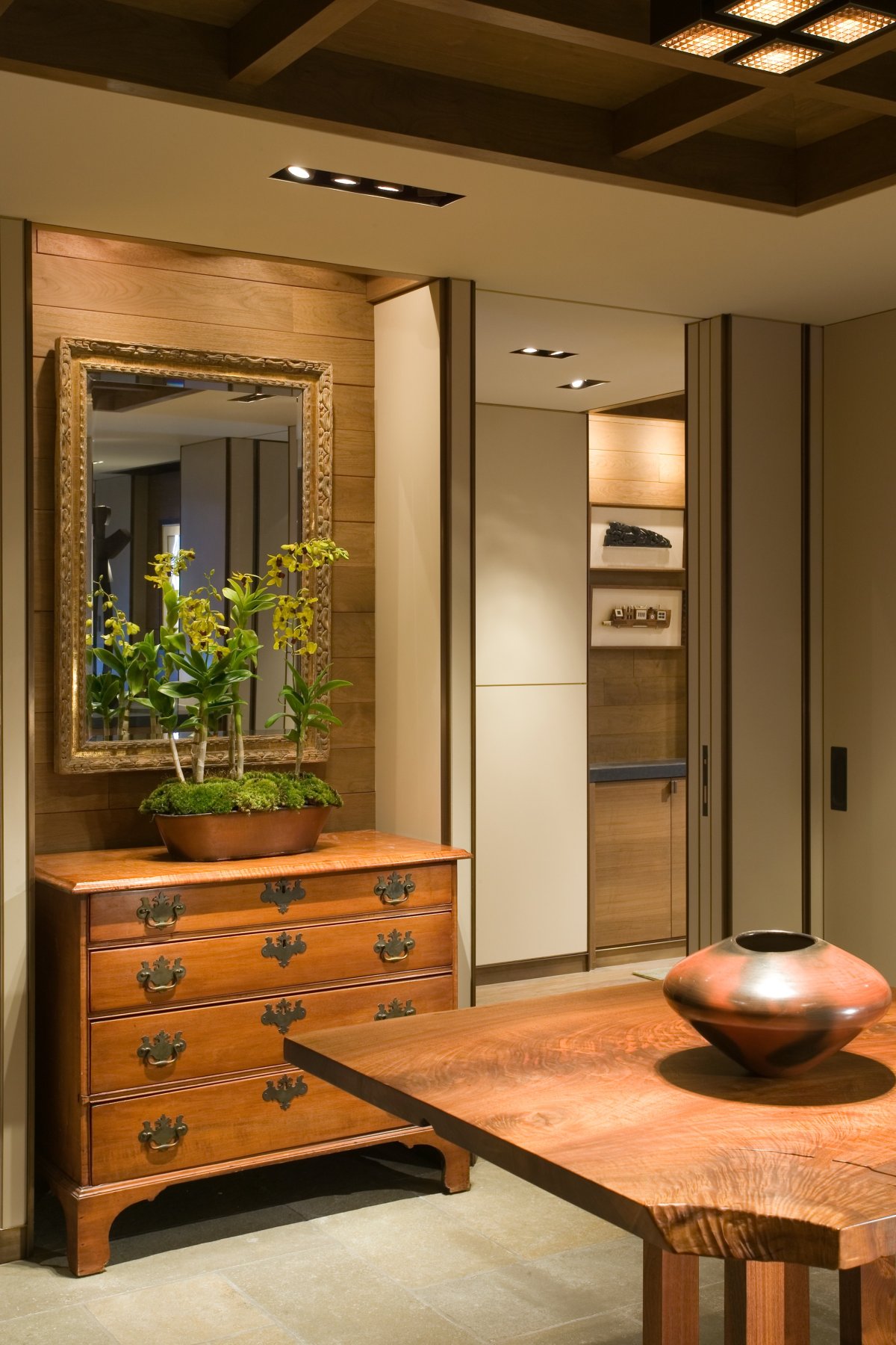 Прихожая в природном стиле