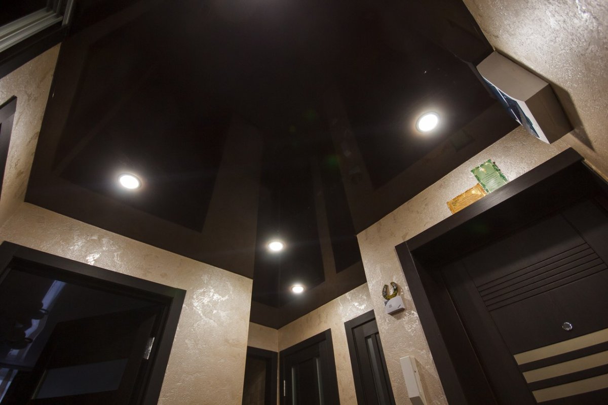 Прихожие в коридор