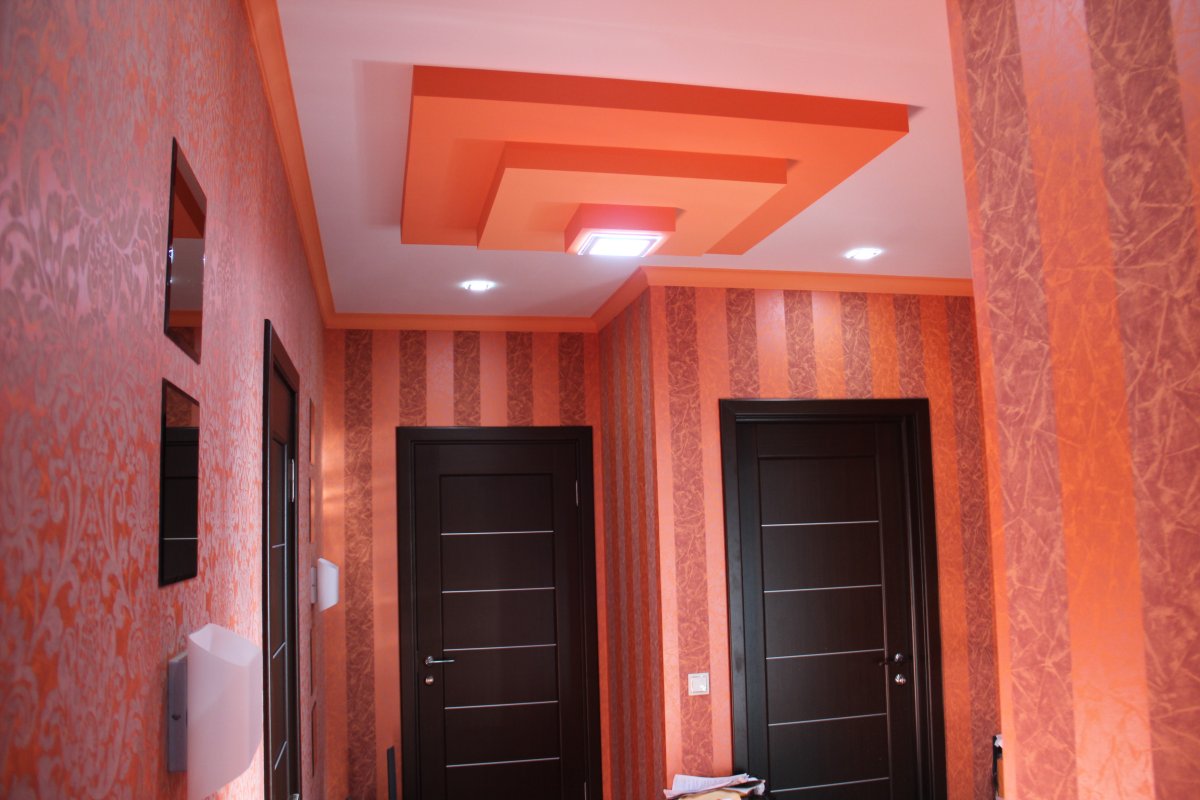 Волнистый натяжной потолок