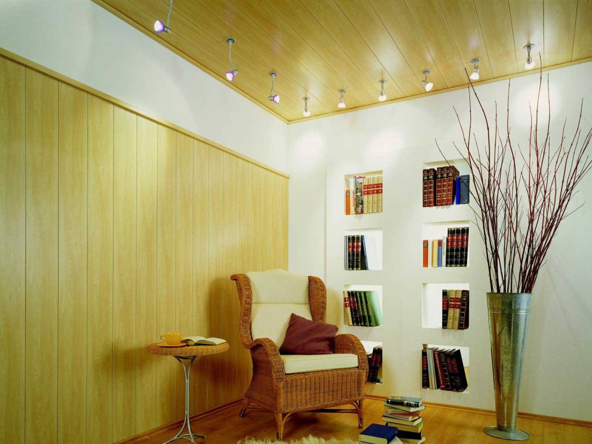 Отделка комнаты панелями