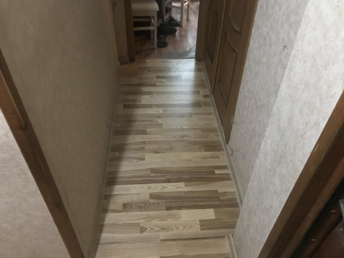 Укладка ламината в коридоре