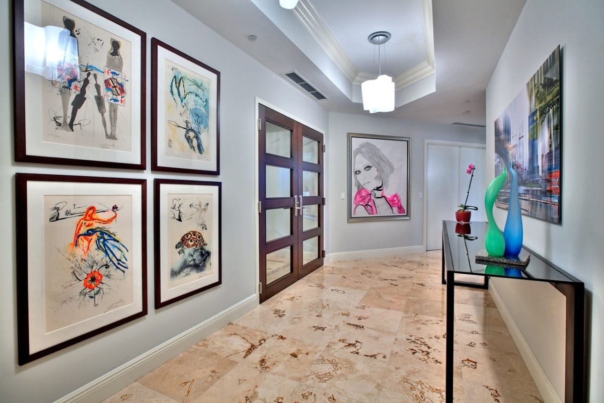 Картины в коридор