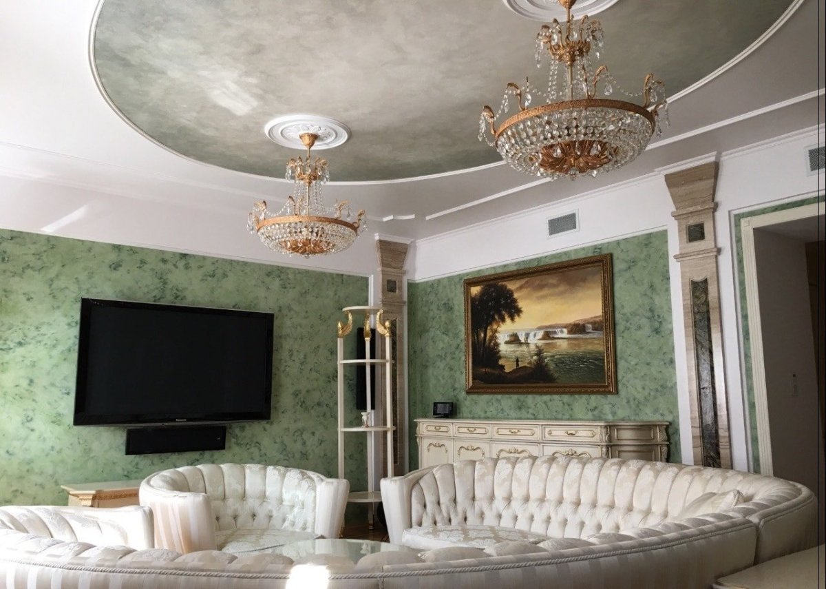 Венецианская штукатурка в гостиной
