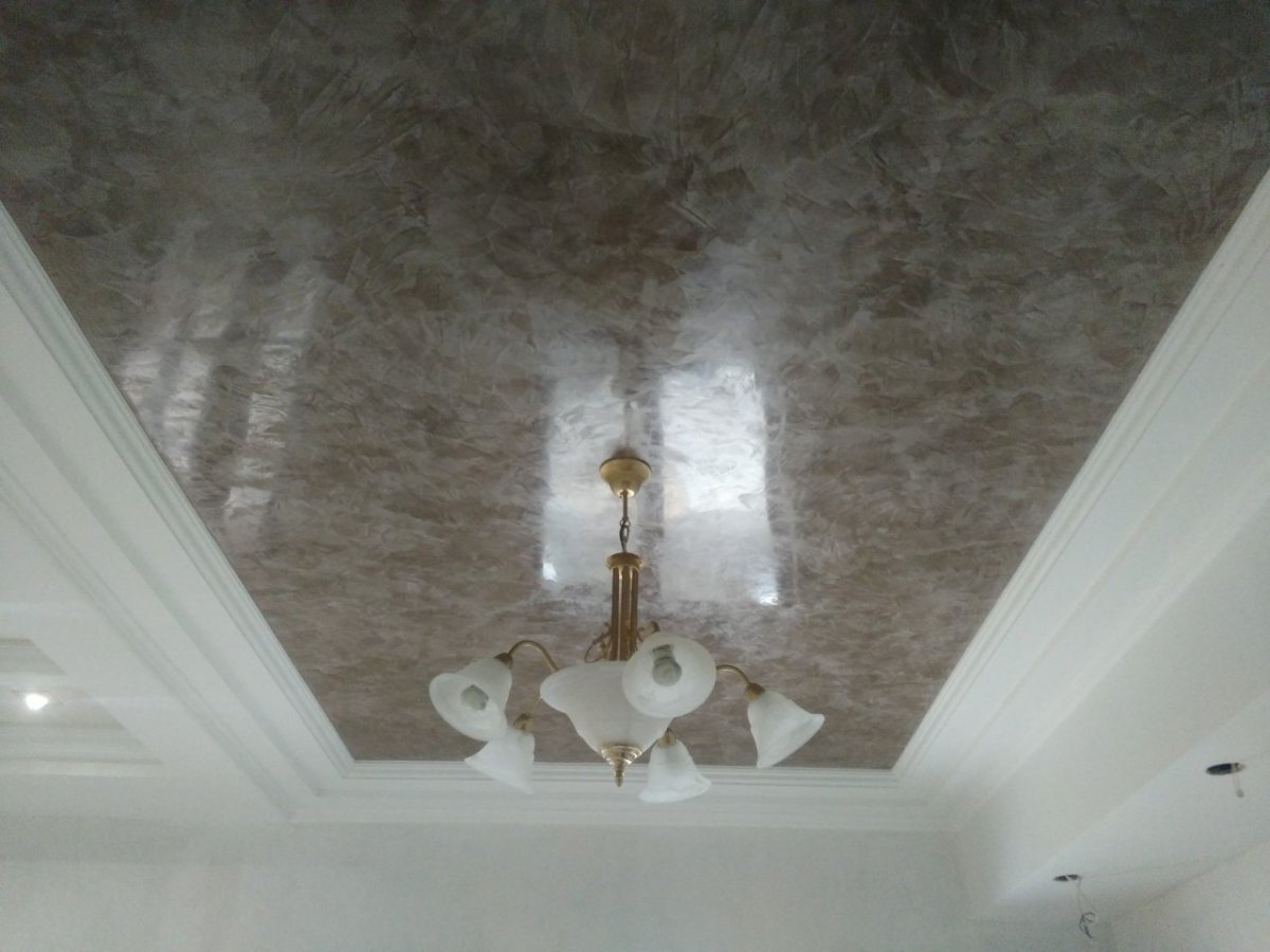 Венеция штукатурка натяжной потолок