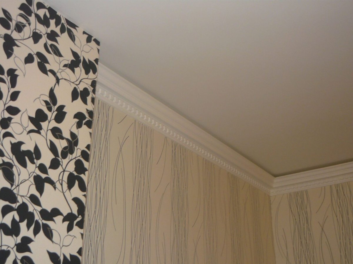 Окантовка потолка