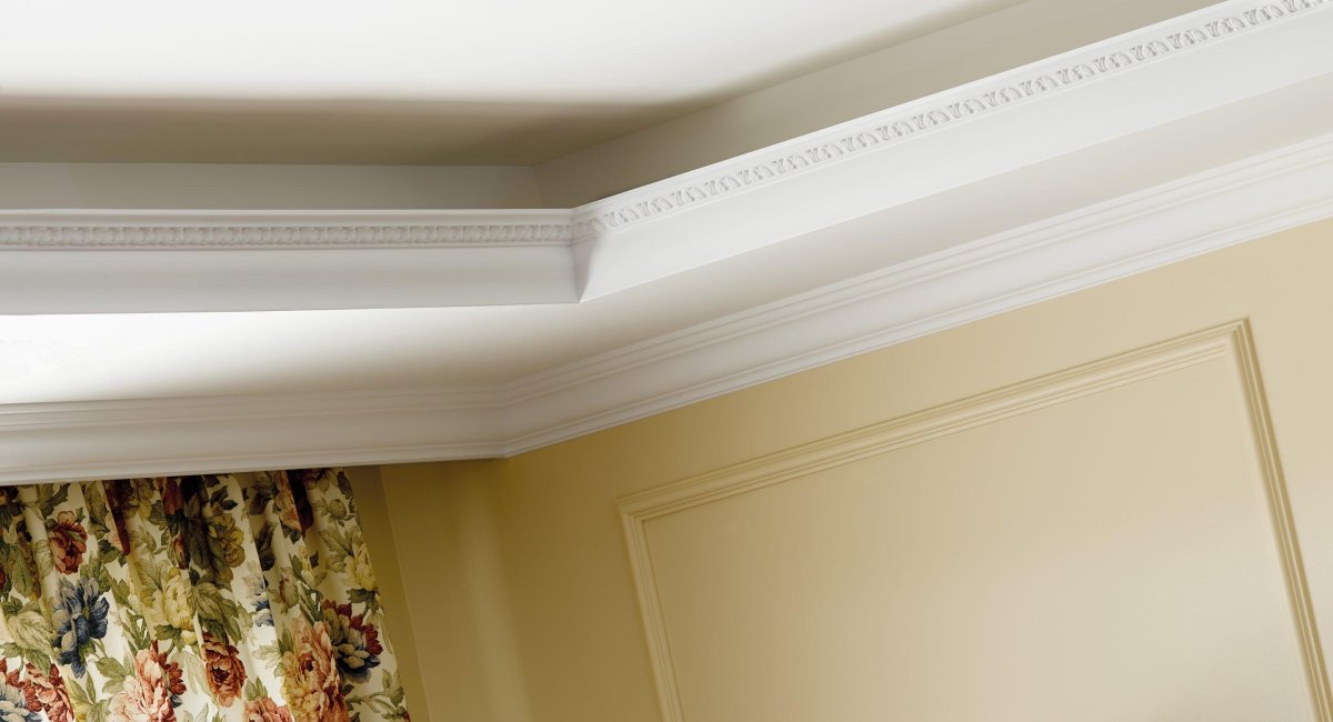 Декоративный багет для натяжных потолков