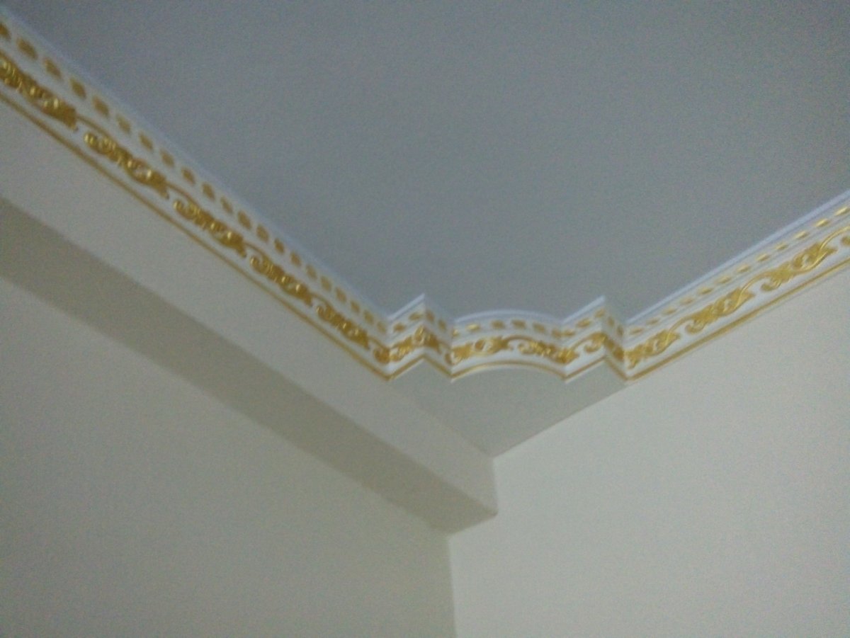 Канат на потолок