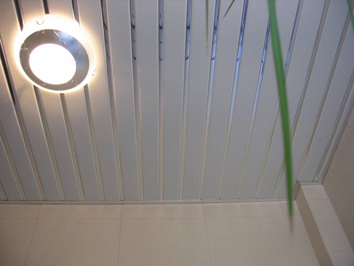 Альконпласт реечный потолок