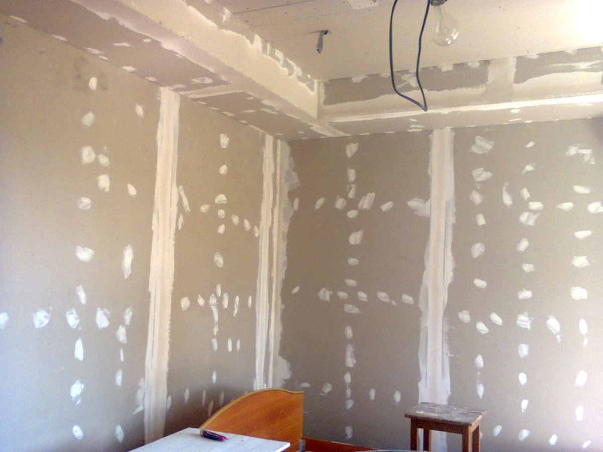 Ачинска потолок шпаклевкой