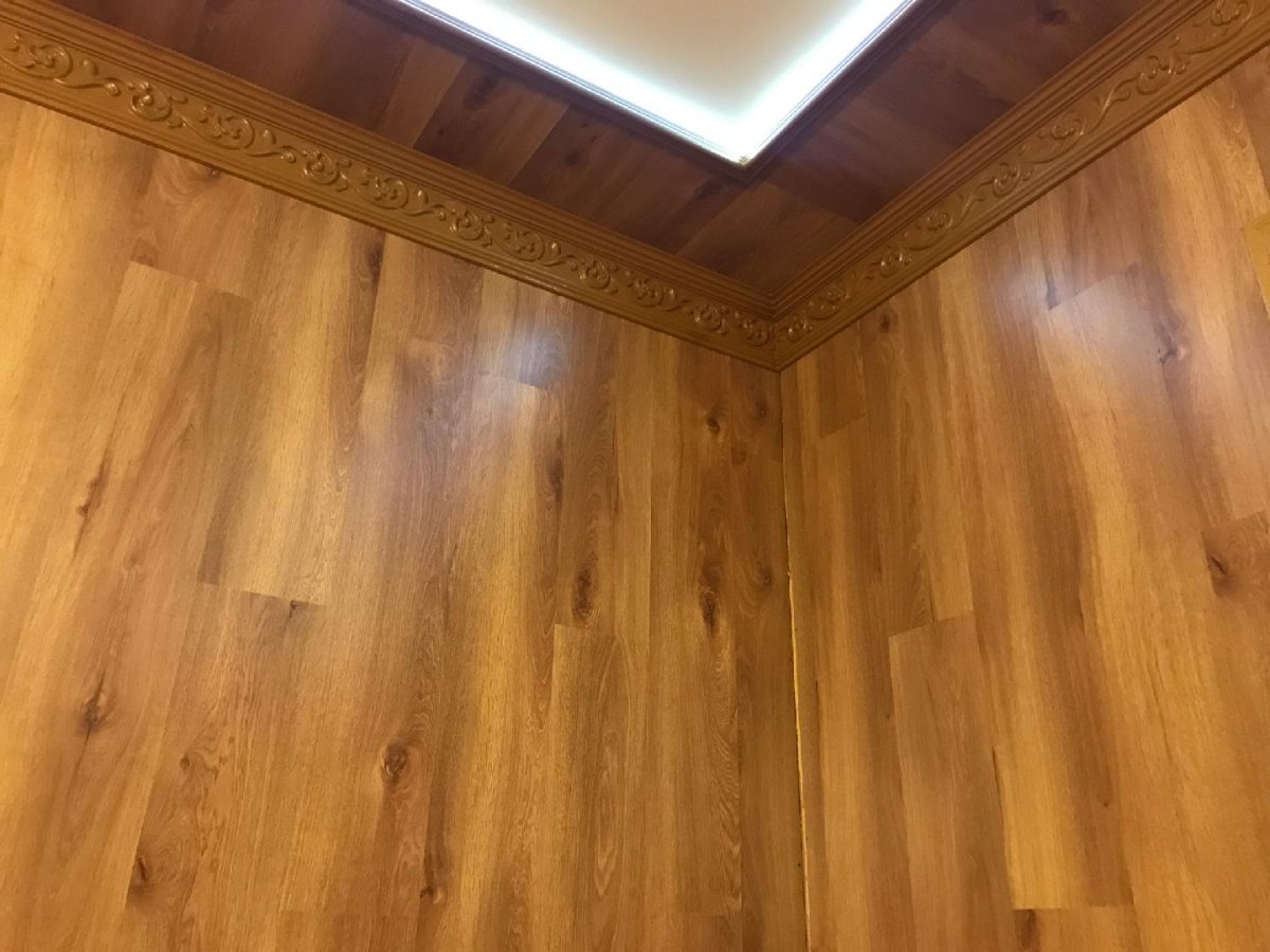 Ламинат пол стена потолок