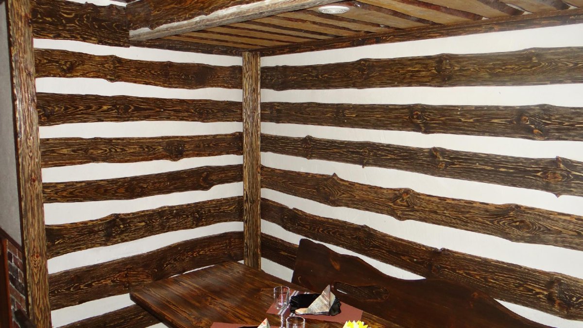 Отделка необрезной доской