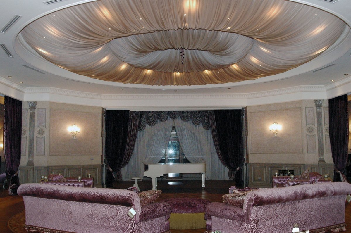Тканевые натяжные потолки в Восточном стиле