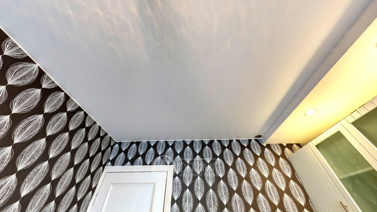 Натяжной потолок из ткани