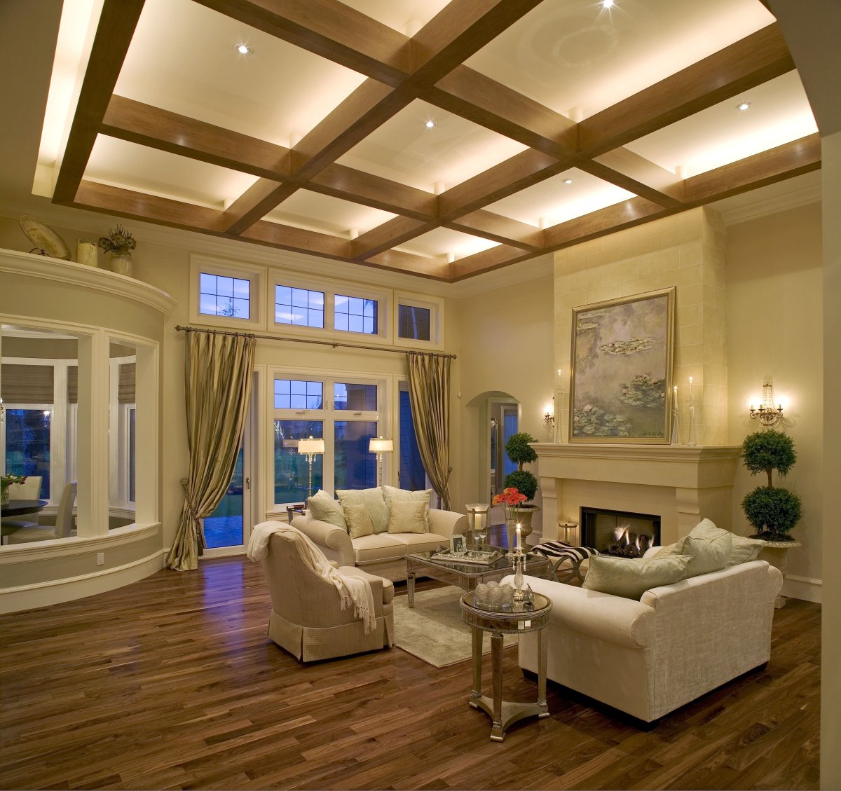 Высокий потолок в частном доме