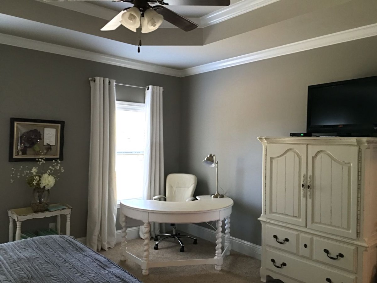 Sherwin Williams worldly Gray