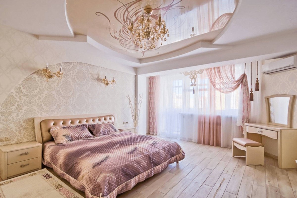 Подвесной потолок в спальне