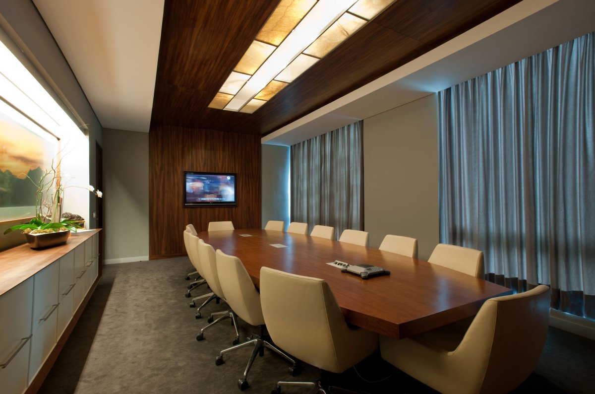 Современная отделка офиса