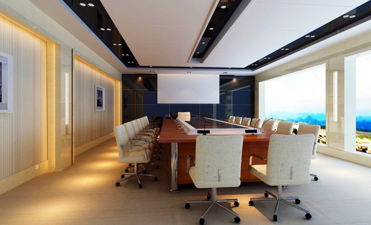 Натяжной потолок в офисе