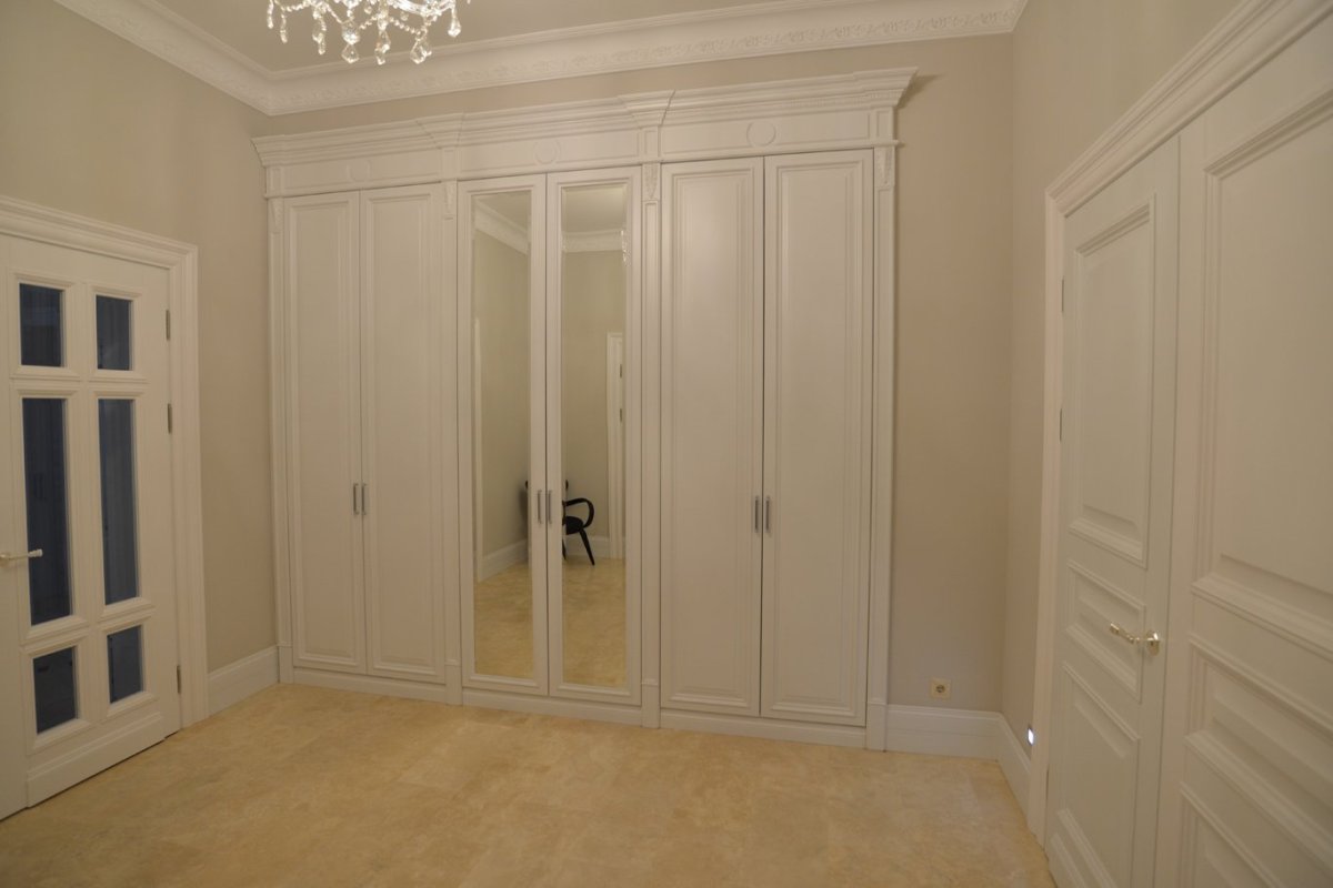 Шкаф-купе классика (Зарон)