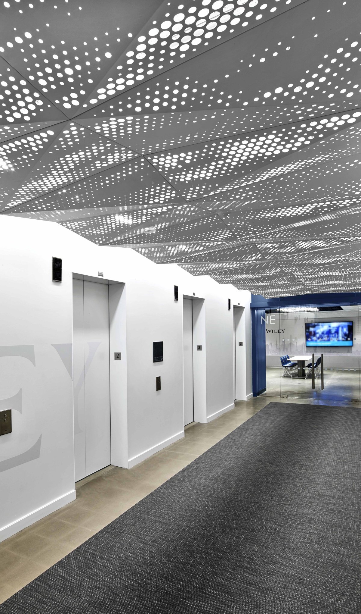 Перфорированные дизайнерские металлические потолки