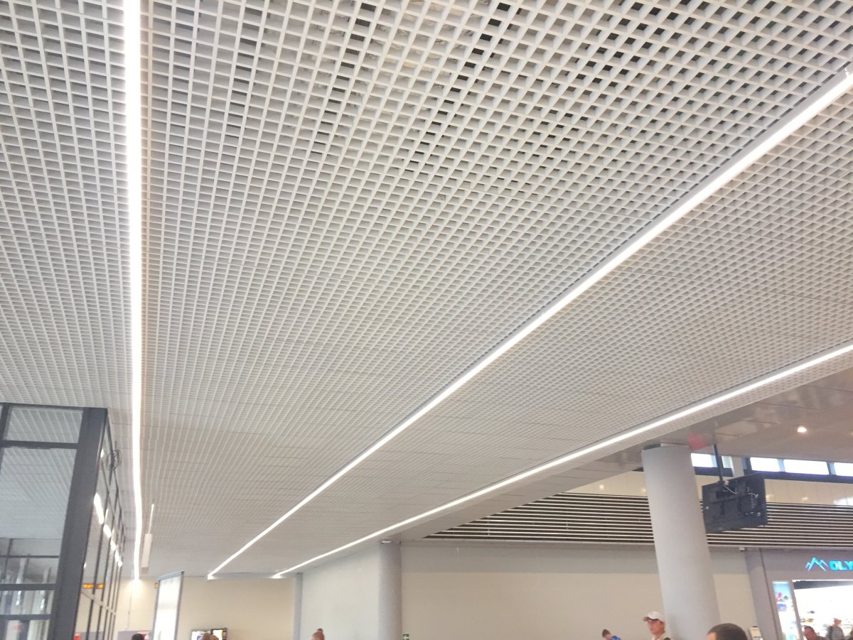 Перфорированные потолочные панели