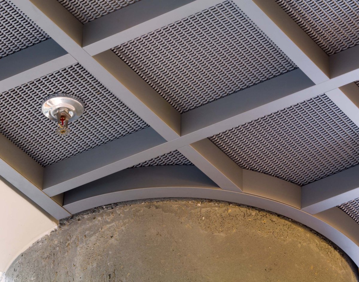 Кассета Албес 600x600 ар 600a6 белая перфорированная