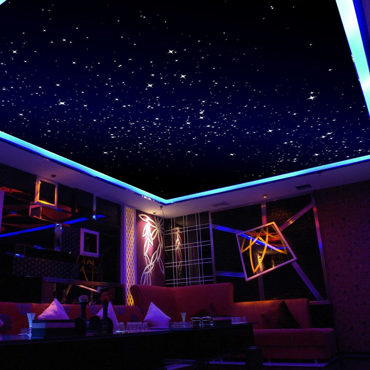 Комнаты с отделкой под космос