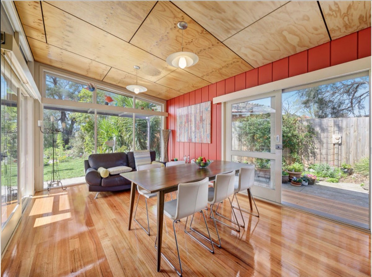 Потолок в тропическом стиле